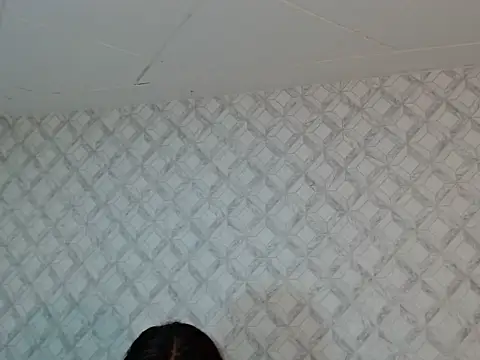 Emma-Wilson online show from April 3, 5:16 am