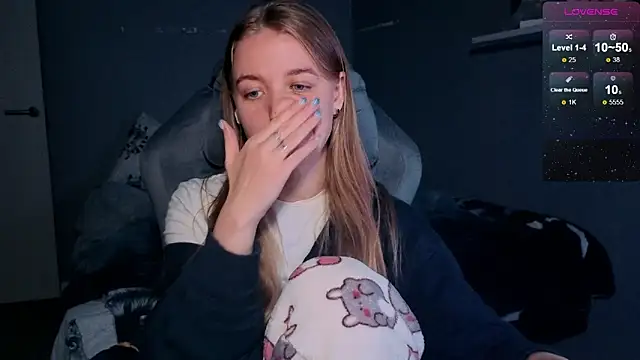 candy maggie online show from November 7, 6:57 pm