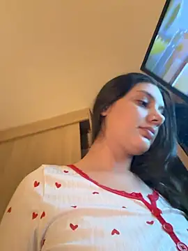 EmilyS   online show from July 20, 9:01 am