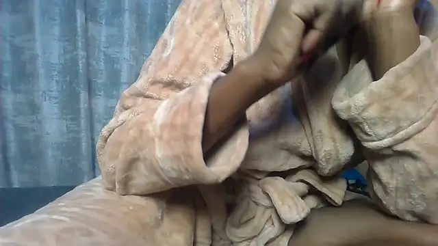 Fine assie online show from April 1, 10:29 pm