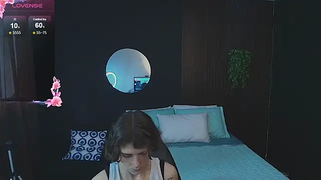 pretty cristal69 online show from December 21, 1:04 pm