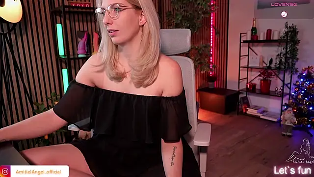 Amitiel Angel online show from December 19, 10:13 pm