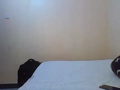 princess-cutie12 online show from April 7, 8:27 am