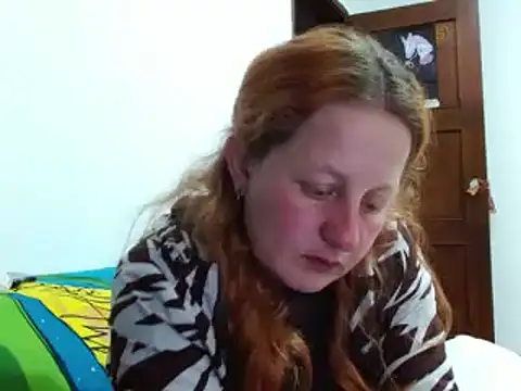 ViioletaMora online show from November 18, 4:13 am