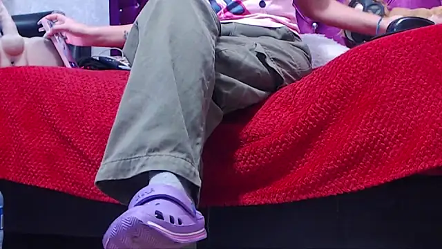 AyshaScott online show from December 19, 12:41 pm