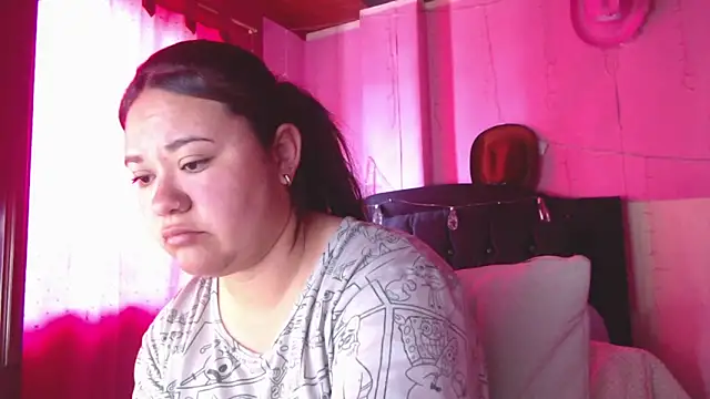 NikkiRous  online show from March 26, 4:53 pm