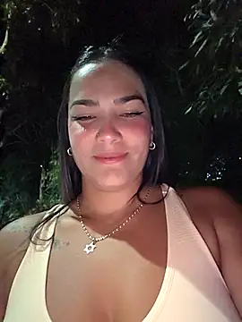 camiysebas21 online show from February 14, 1:29 am