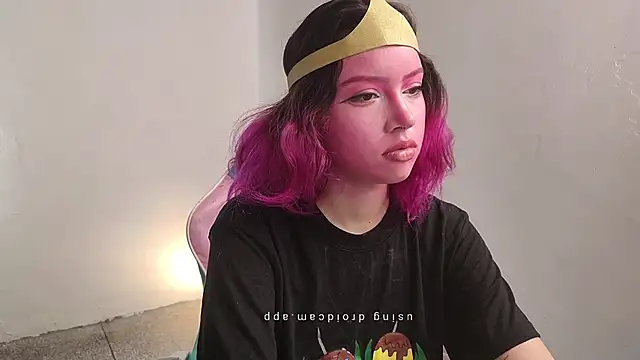 WandaDoll online show from November 28, 1:14 pm