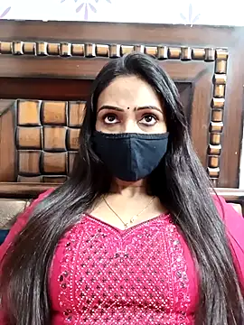 Yours-Bebo online show from March 15, 7:05 pm