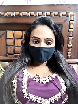 Yours-Bebo online show from April 10, 7:31 pm