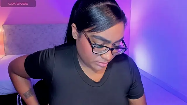 BlakmillerrGilson online show from October 21, 7:40 pm