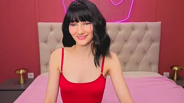 Lili flowerr online show from March 26, 11:01 am