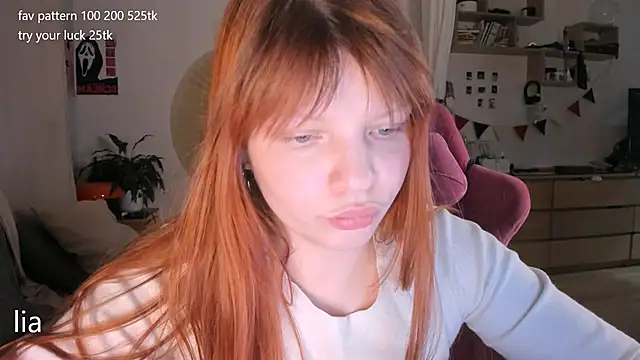 lil lia online show from April 17, 10:12 pm