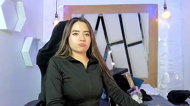 ary cooper  online show from November 27, 1:58 pm