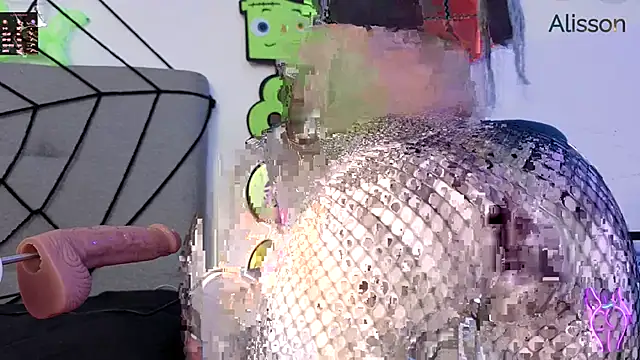 alissonandamy online show from October 28, 7:41 pm