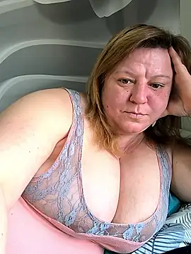 jusichka online show from January 13, 9:35 am