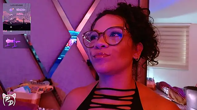 paula daniela1 online show from July 30, 9:26 pm