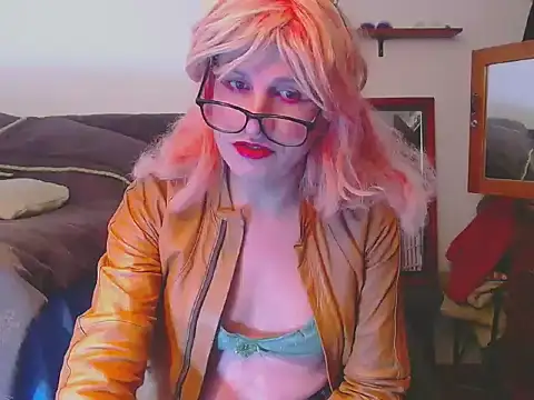 LorenJade online show from May 6, 7:23 am