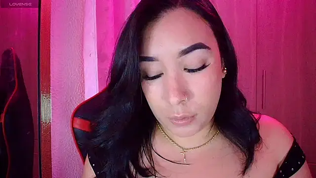 leahtemptation3 online show from January 11, 7:08 pm