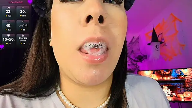 leahtemptation3 online show from October 28, 7:36 am