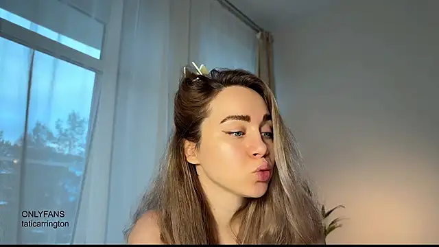 hotexclusive  online show from November 16, 5:09 am