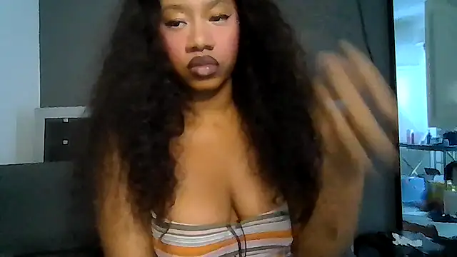 goddessdaisysky online show from June 5, 7:31 pm