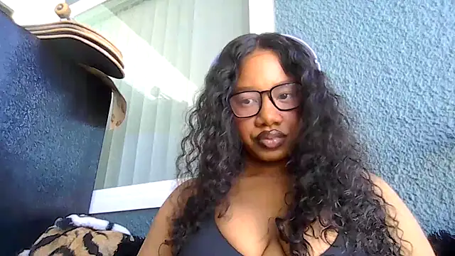 goddessdaisysky online show from March 17, 7:40 pm