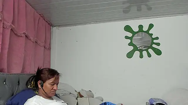 Laflaka22 online show from November 1, 12:26 am