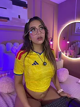 Atenea cute21 online show from July 4, 4:30 am
