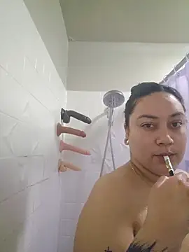 honeeyyy pot online show from January 18, 10:33 am