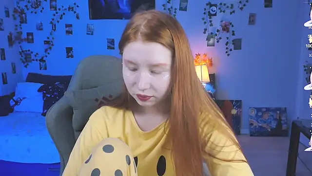 CallMeEffy1 online show from September 23, 4:05 pm