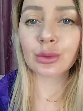 LadyLolyPop  online show from May 1, 1:31 am