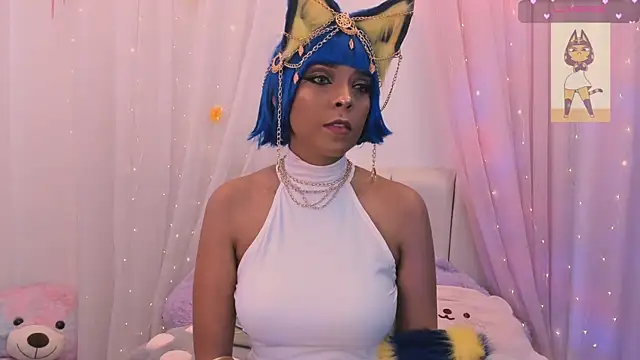 Hannahs Napit online show from October 31, 9:08 pm