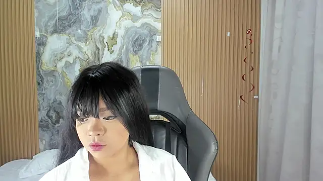 Lili 16 online show from February 5, 11:24 am