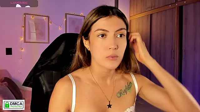 Lilabril online show from March 15, 2:41 pm