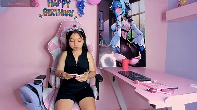 CharlotteMuller online show from March 10, 9:19 pm