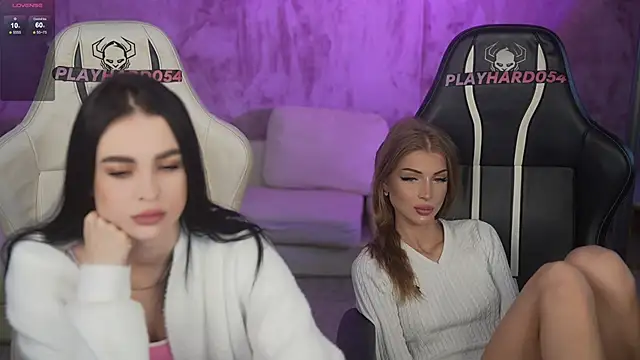 Tina Breeze online show from February 13, 9:00 am