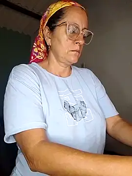 deisy summers47x online show from November 4, 11:48 am