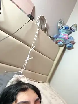 ThickerThanYoBitch online show from November 13, 4:17 pm