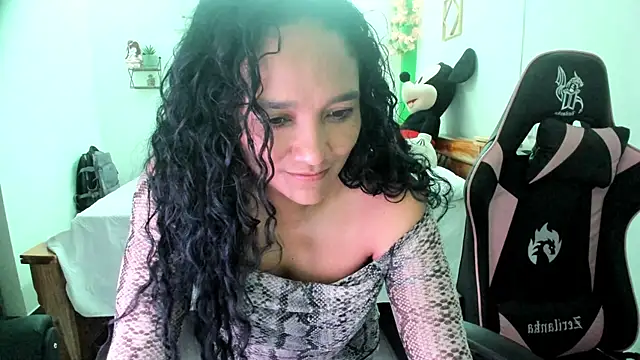 rayza mature 154 online show from October 29, 10:12 pm