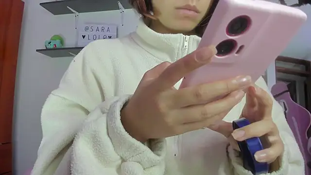 saralolo420 online show from November 10, 1:44 am