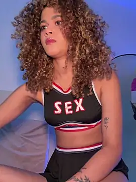 Lianh Benett online show from April 14, 2:55 am