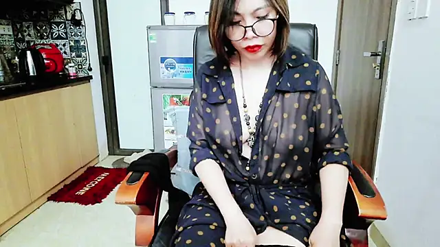 Miu-Le online show from November 26, 7:37 pm