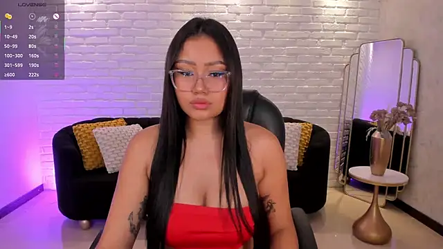 AmberLewis  online show from October 11, 3:33 am