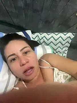 HealingHoney online show from November 18, 1:50 am