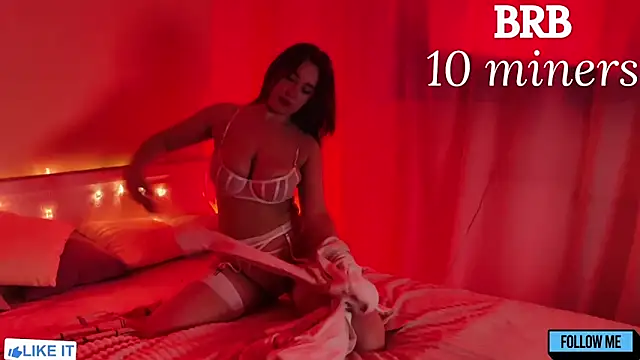 Emily Gin online show from March 2, 5:08 am