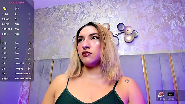 TomLondon  online show from November 27, 5:16 pm