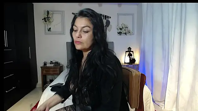 Lust Mom41 online show from January 15, 11:11 pm