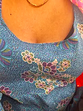 Priya Bong online show from November 27, 8:28 am