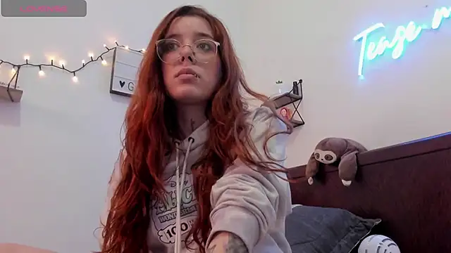 Manuela monroe online show from February 8, 12:58 am